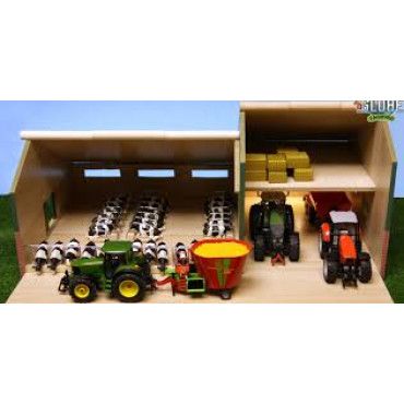 Cattle And Machinery Shed